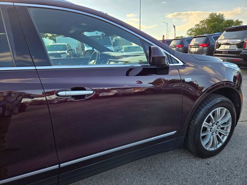 Used 2017 Cadillac XT5 Luxury image 13