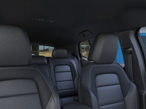 New 2026 Chevrolet Equinox EV LT image 25