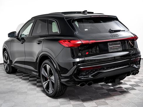 New 2026 Audi SQ5 Prestige AWD/4WD image 2