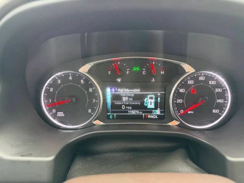 Used 2018 GMC Acadia SLT w/ LPO, Black Accent Package AWD/4WD image 15