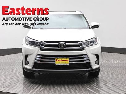 Used 2017 Toyota Highlander Limited Platinum