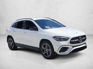 Used 2025 Mercedes-Benz GLA 250 video 3