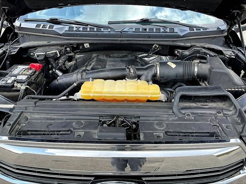 Used 2017 Ford F150 Lariat w/ Equipment Group 501A Mid AWD/4WD image 31