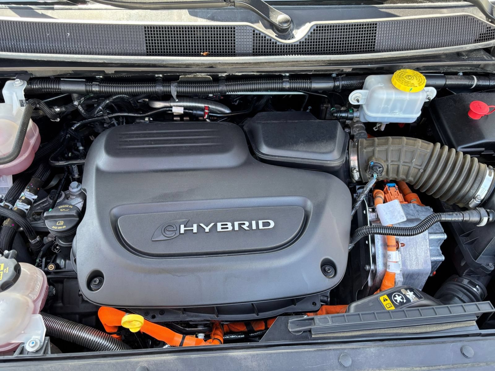 Used 2023 Chrysler Pacifica Touring-L FWD image 34