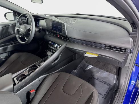 Certified 2026 Hyundai Elantra SEL Sport Premium FWD image 28