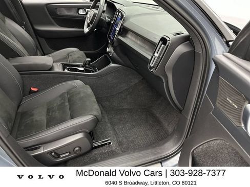 Certified 2023 Volvo XC40 Recharge Ultimate w/ Protection Package Premier AWD/4WD image 25