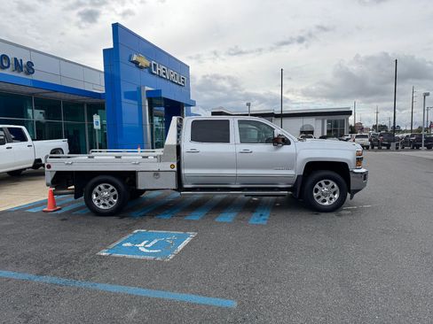 Used 2015 Chevrolet Silverado 3500 LTZ w/ Duramax Plus Package image 8