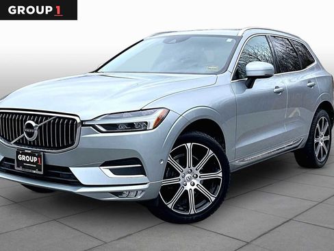 Used 2018 Volvo XC60 T5 Inscription w/ Convenience Package image 1