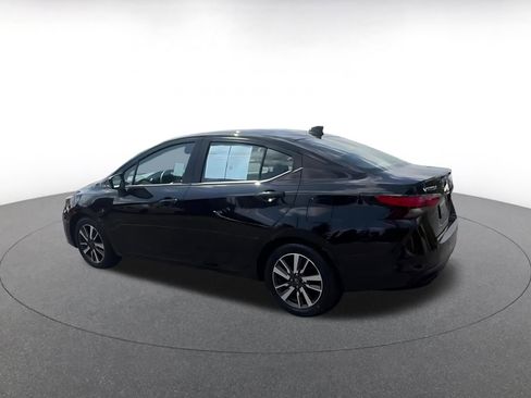 Used 2025 Nissan Versa SV FWD image 10