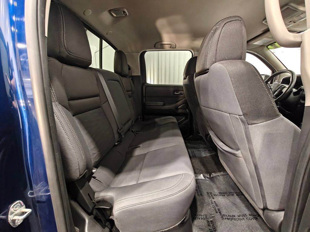 Used 2023 Nissan Frontier SV w/ Technology Package AWD/4WD image 24