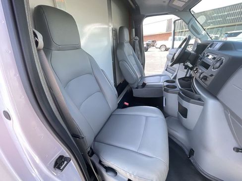 Used 2023 Ford E-350 and Econoline 350 Super Duty w/ Power Windows & Locks Group RWD image 22