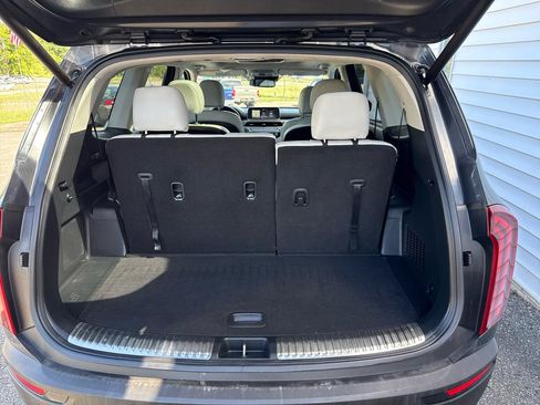 Used 2020 Kia Telluride SX w/ SX Prestige Package AWD/4WD image 29