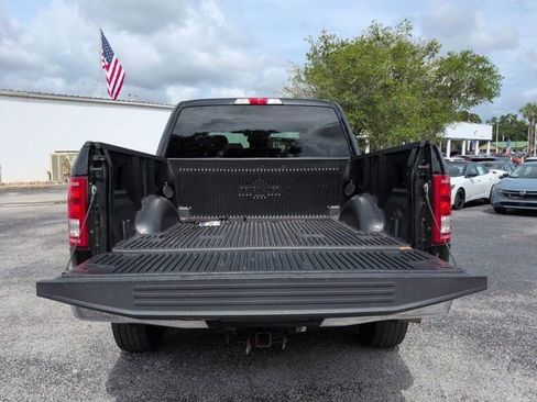 Used 2017 Ford F150 XLT AWD/4WD image 12