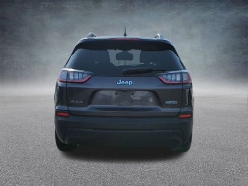 Used 2021 Jeep Cherokee Latitude Plus AWD/4WD image 7