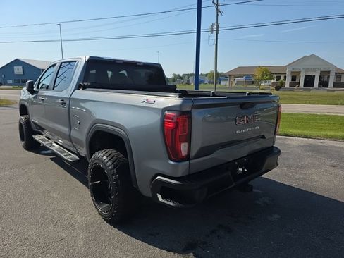 Used 2019 GMC Sierra 1500 4x4 Crew Cab w/ Convenience Package image 3
