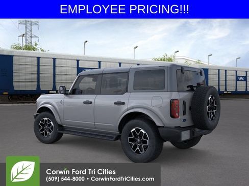 New 2026 Ford Bronco Outer Banks AWD/4WD image 5