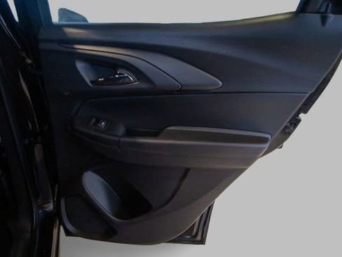 Certified 2023 Chevrolet TrailBlazer RS w/ Convenience Package image 15