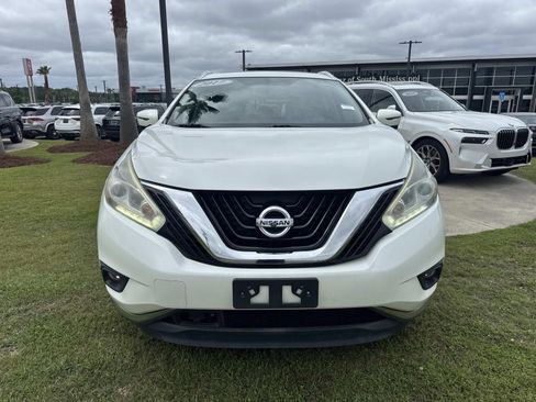 Used 2017 Nissan Murano Platinum w/ Platinum Technology Package FWD image 2