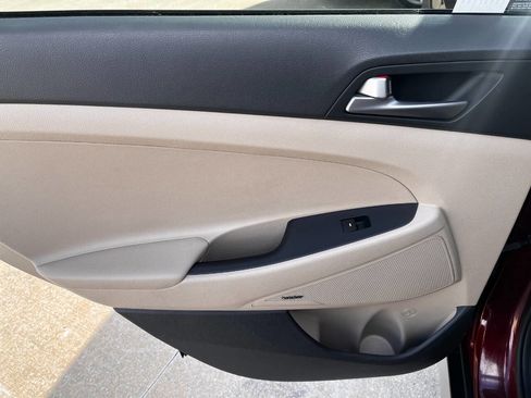 Used 2017 Hyundai Tucson SE Plus image 18