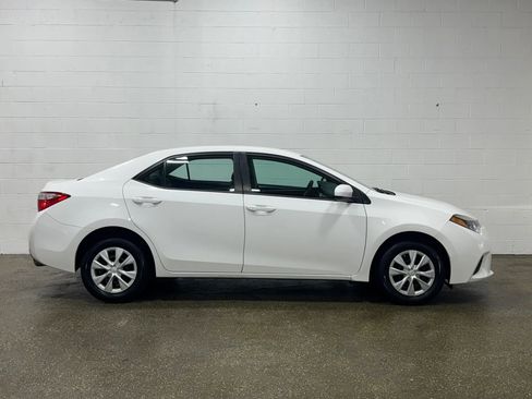 Used 2014 Toyota Corolla L image 3