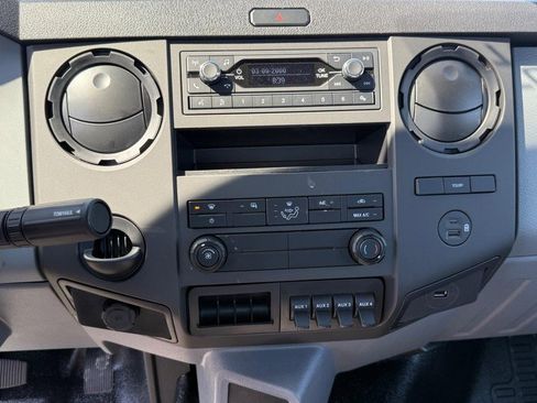 New 2027 Ford F750 2WD Regular Cab Super Duty image 10