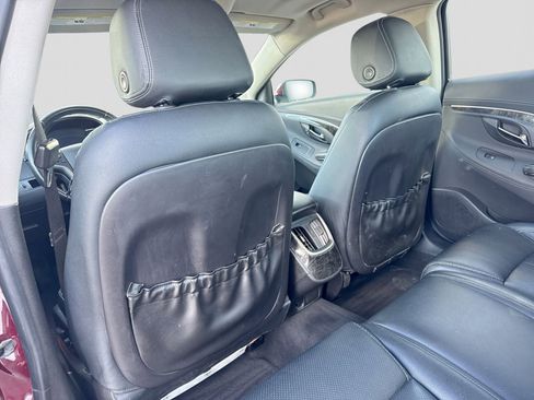 Used 2015 Buick LaCrosse FWD image 17