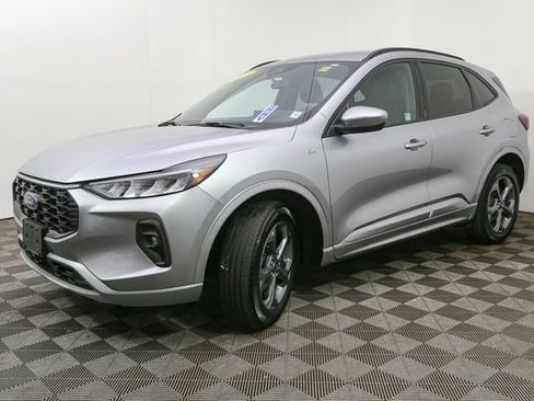 Used 2023 Ford Escape ST-Line Select w/ Tech Pack #1 AWD/4WD image 5