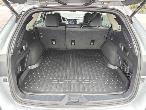 Used 2023 Subaru Outback Onyx Edition image 27