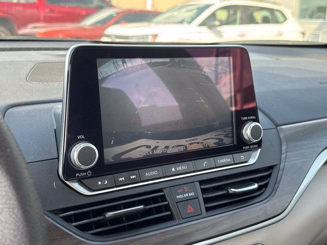 Used 2025 Nissan Altima 2.5 SV FWD image 20