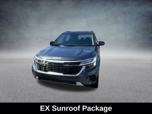 Used 2026 Kia Seltos EX w/ EX Sunroof Package image 7