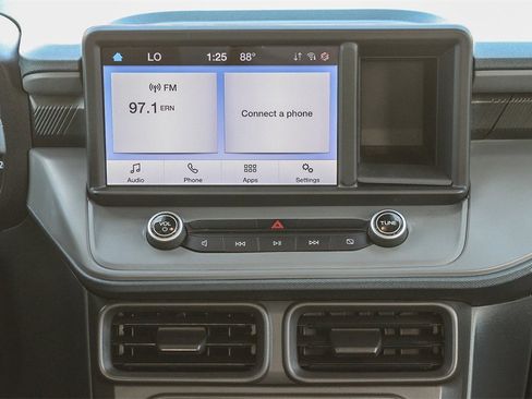 Certified 2023 Ford Maverick XLT w/ Equipment Group 300A Standard image 18