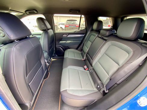 New 2026 GMC Terrain AT4 w/ Technology Package II image 25