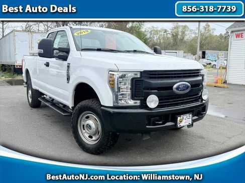 Used 2019 Ford F250 XL w/ Power Equipment Group AWD/4WD image 1