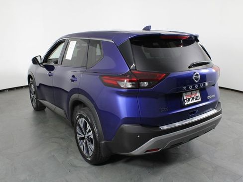 Certified 2021 Nissan Rogue SV AWD/4WD image 4