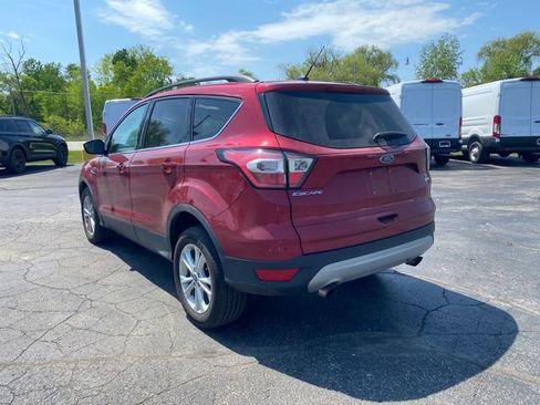 Used 2018 Ford Escape SE FWD image 7