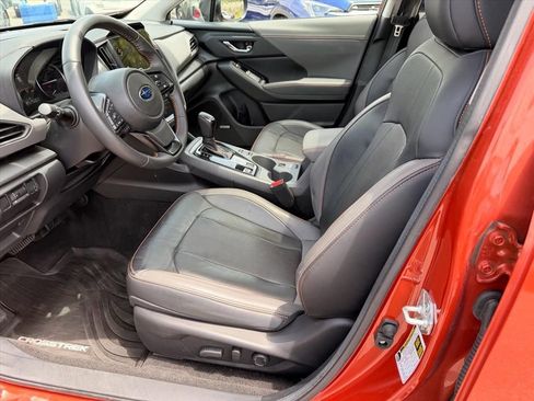 Certified 2024 Subaru Crosstrek 2.5i Limited w/ Crosstrek Mirror Package AWD/4WD image 8
