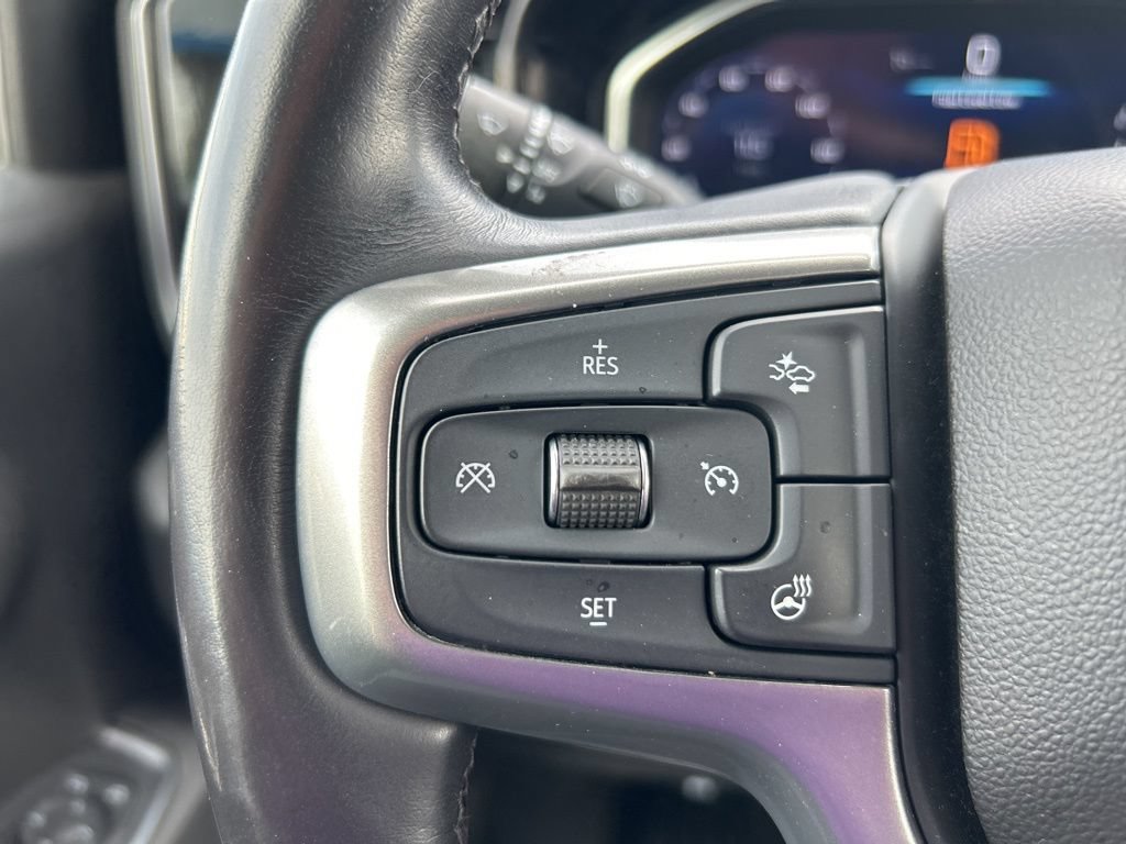 Used 2022 Chevrolet Silverado 1500 LT AWD/4WD image 27