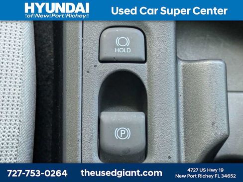 Used 2025 Toyota Corolla LE FWD image 25