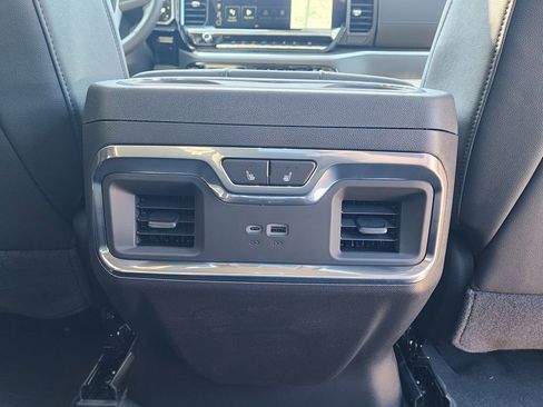 New 2026 GMC Sierra 1500 SLT image 48