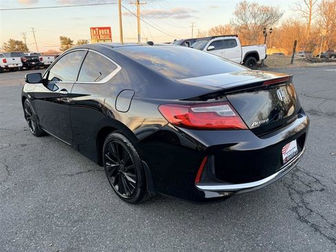 Used 2016 Honda Accord EX image 7