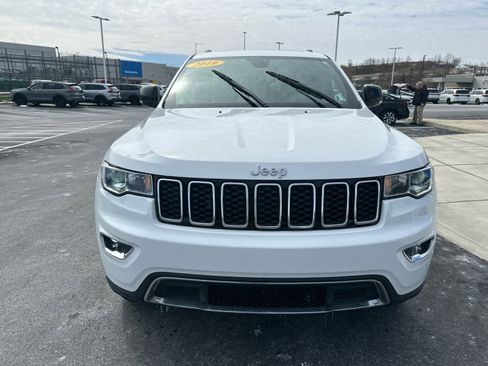 Used 2019 Jeep Grand Cherokee Limited image 3
