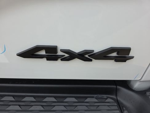 New 2026 RAM 2500 Tradesman AWD/4WD image 10