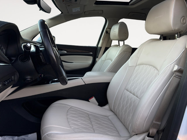 Used 2024 Buick Enclave Avenir w/ Avenir Technology Package AWD/4WD image 9
