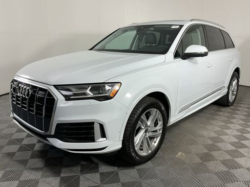 Used 2023 Audi Q7 3.0T Premium Plus w/ Premium Plus Package image 4