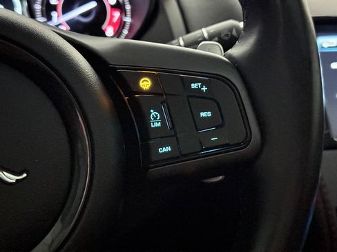 Used 2017 Jaguar F-TYPE R AWD/4WD image 35