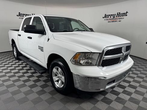 Used 2023 RAM 1500 Classic SLT w/ Trailer & Traction Group AWD/4WD image 5