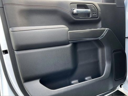 Used 2022 GMC Sierra 2500 AT4 w/ Gooseneck/5TH Wheel Package image 23