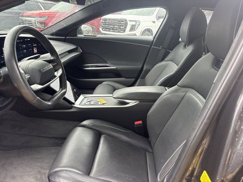 Used 2023 Lucid Air Touring AWD/4WD image 14