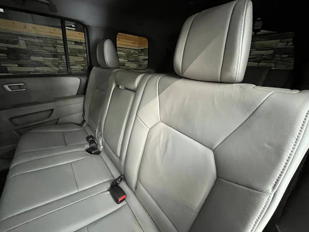 Used 2014 Honda Pilot EX-L image 47