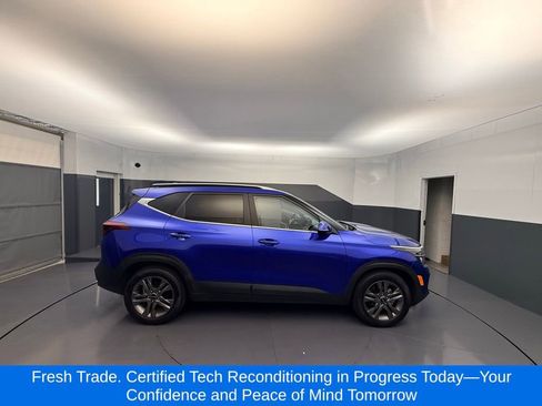 Used 2023 Kia Seltos S image 5